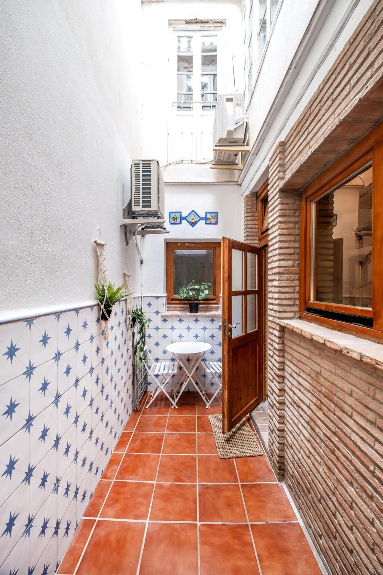 Touch My Heart Malaga City Center Apartment By Namaste Elite Bagian luar foto