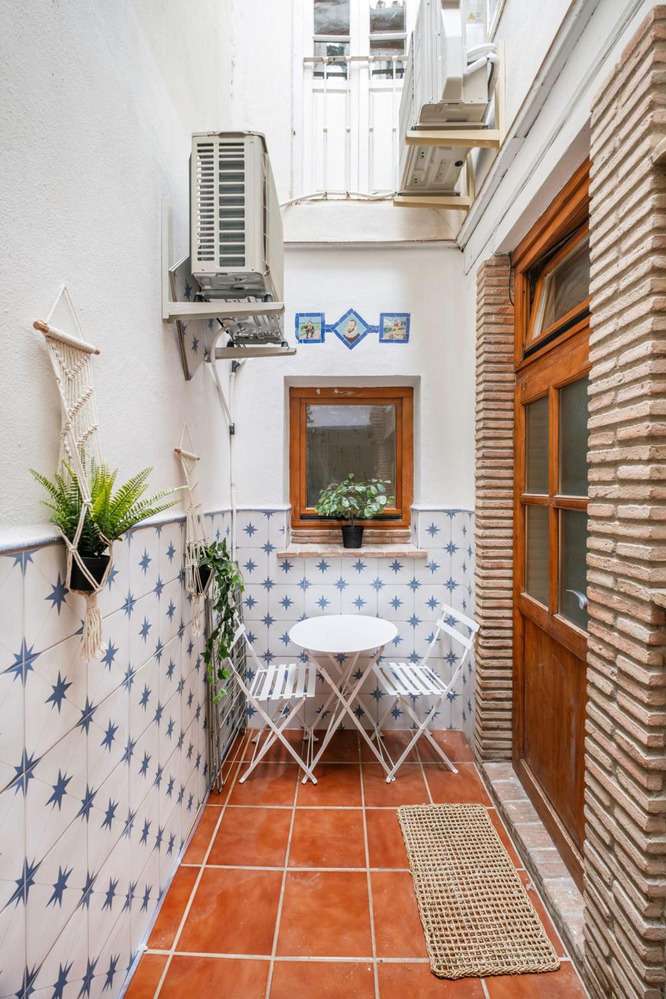 Touch My Heart Malaga City Center Apartment By Namaste Elite Bagian luar foto